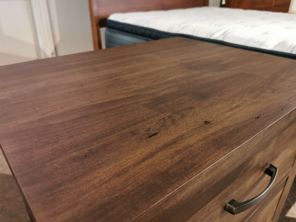 286 Chantry 3-Drawer Night Table