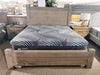 752 Dovetail King Poster Bed