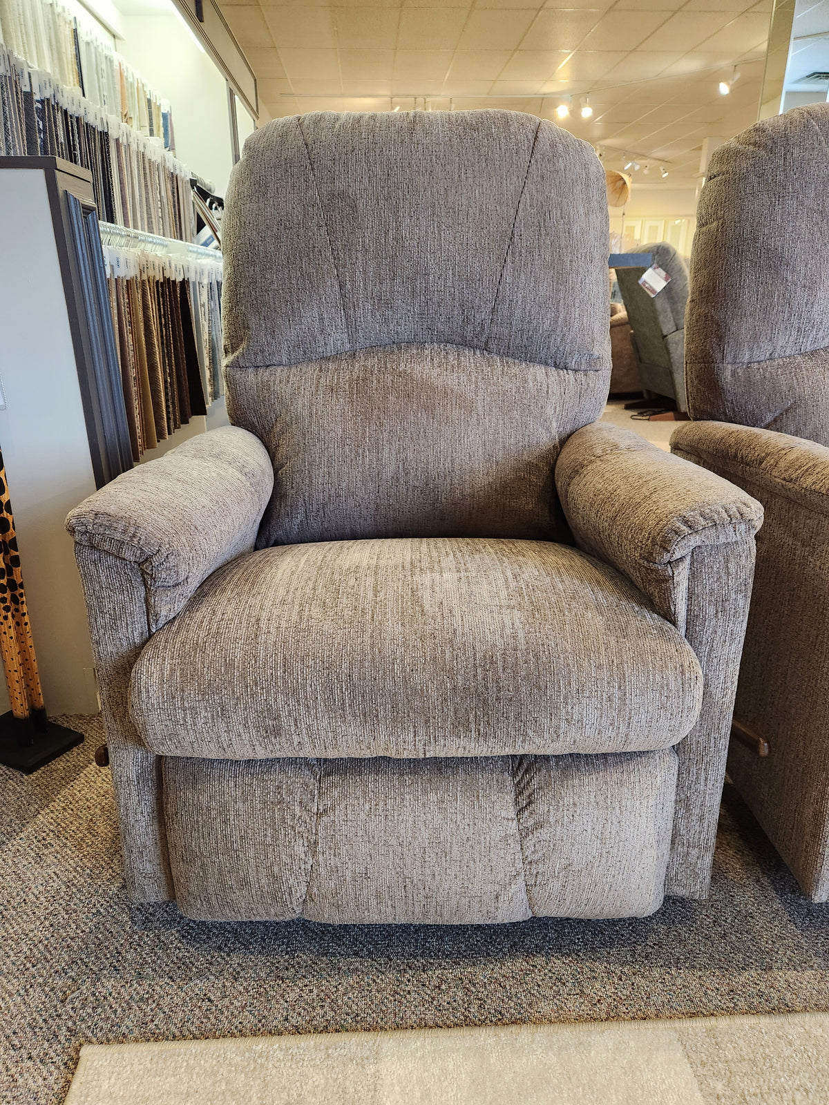 795 Mercury Rocker Recliner by La-Z-Boy – Conway Furniture