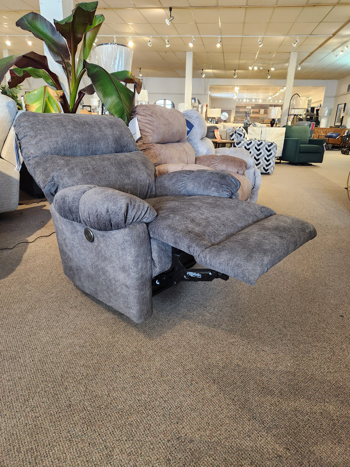 The Best 7MP84 Ellisport Power Space Saver Recliner offers stylish, space-saving comfort in a gray plush finish.