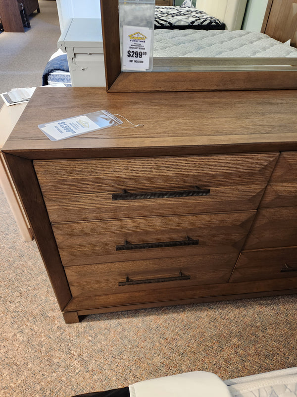 B6396-22 - Double Drawer Dresser