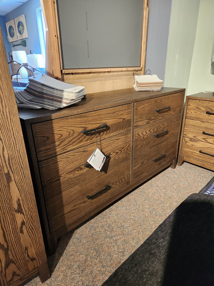 Belmont Oak 6 Drawer Dresser