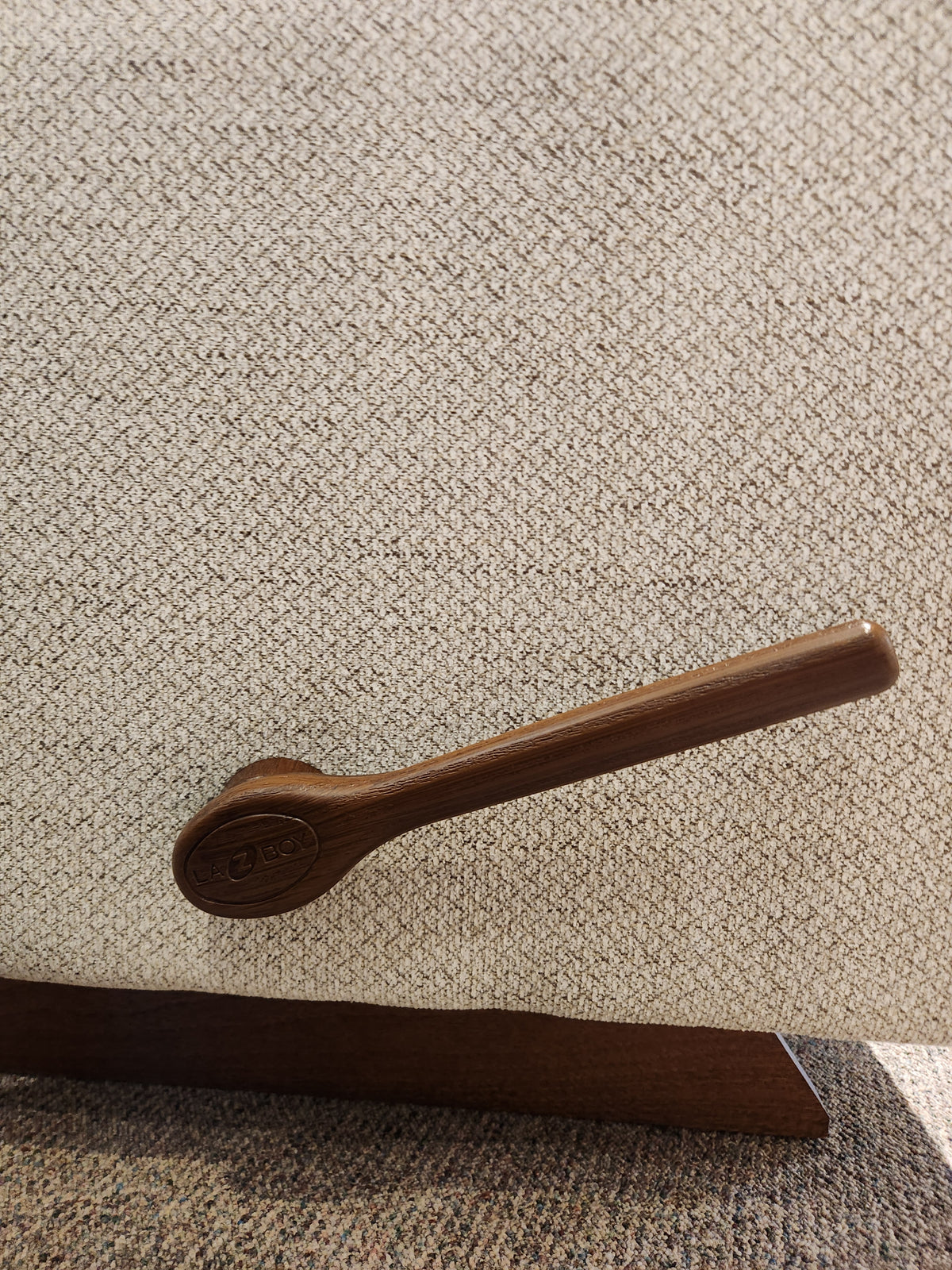 715 Kodie Rocker Recliner