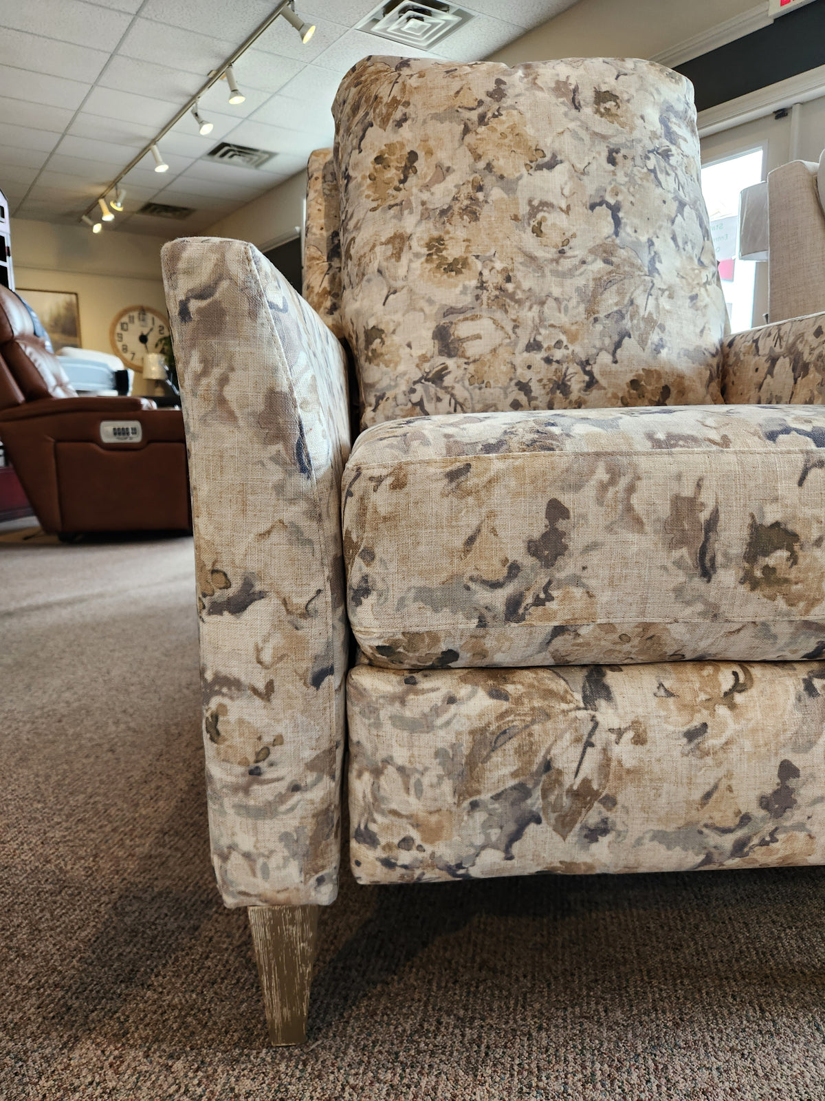 457 Audrey High Leg Reclining Chair w/ Headrest