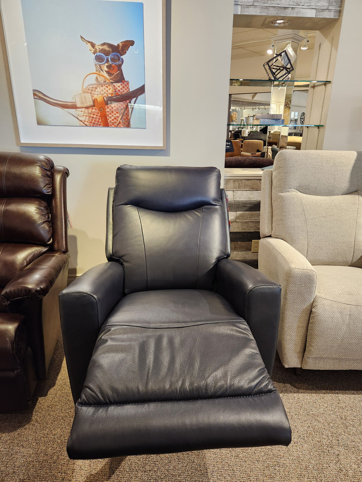 715 Kodie Rocker Recliner