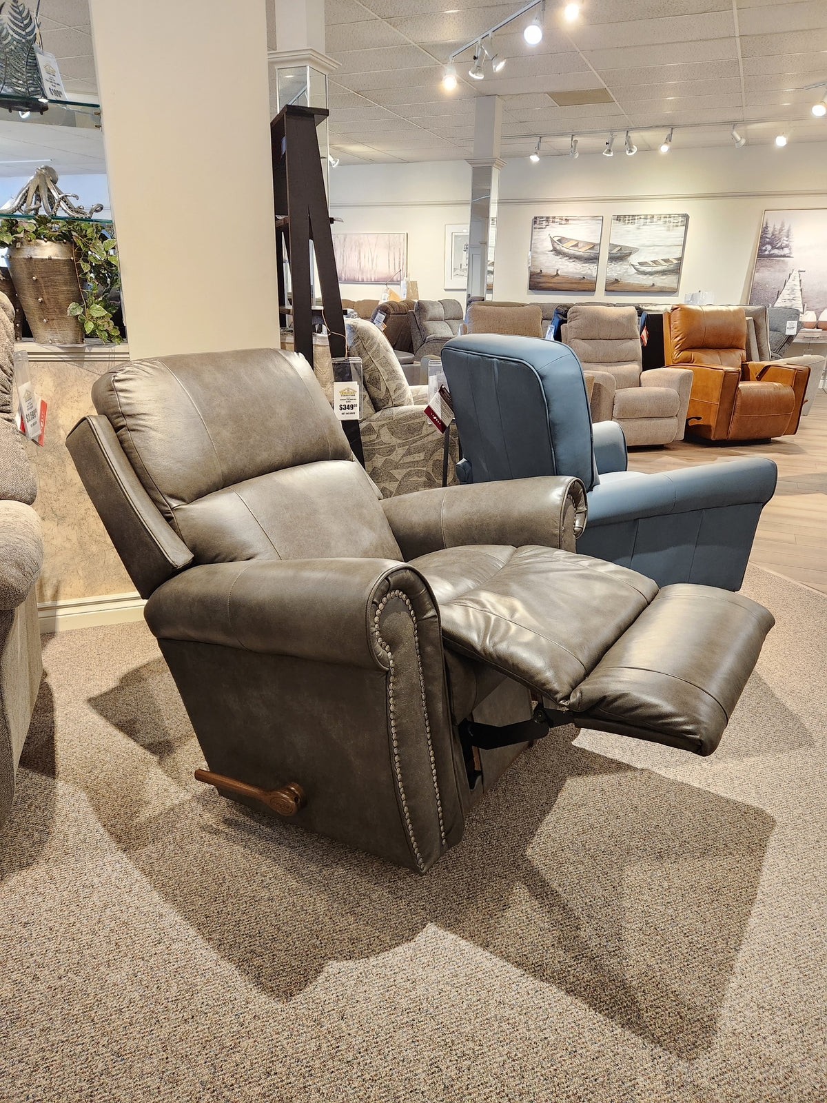 828 Dutton Rocker Recliner