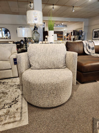 2524 Swivel Chair