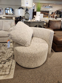 2524 Swivel Chair