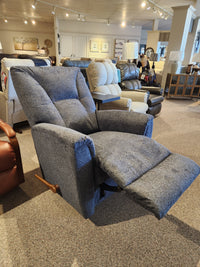 827 Parsens Rocker Recliner