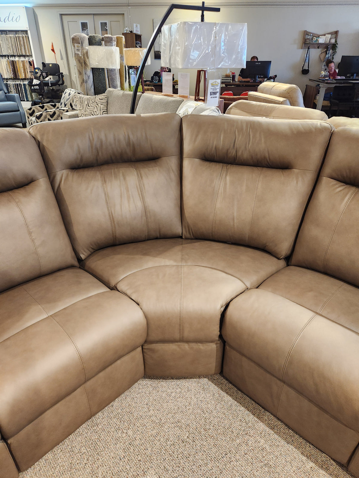 M8520 Power Reclining Sectional