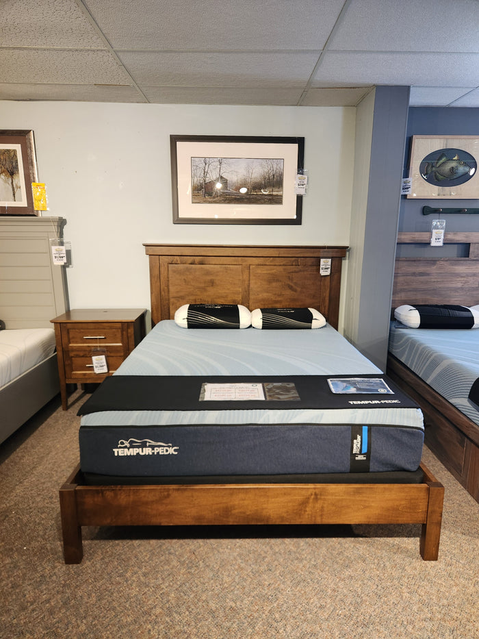 Stockholm Queen Bed