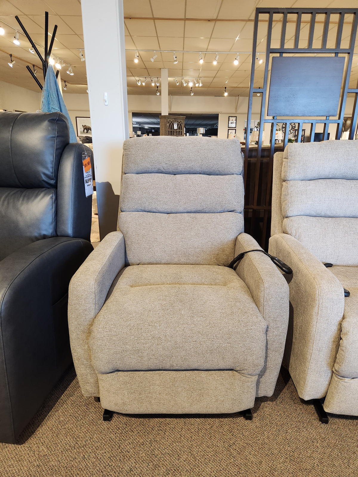 Kristisha 9NZ31LU Power Lift Chair