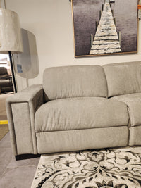 812 Armitage Reclining Sectional