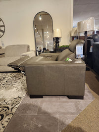 812 Armitage Reclining Chair