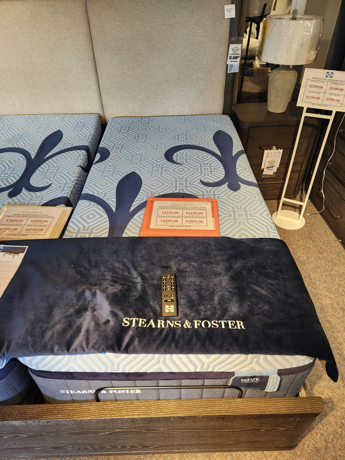 Londynn 14 1/2" Hybrid Luxury Cushion Firm Mattress