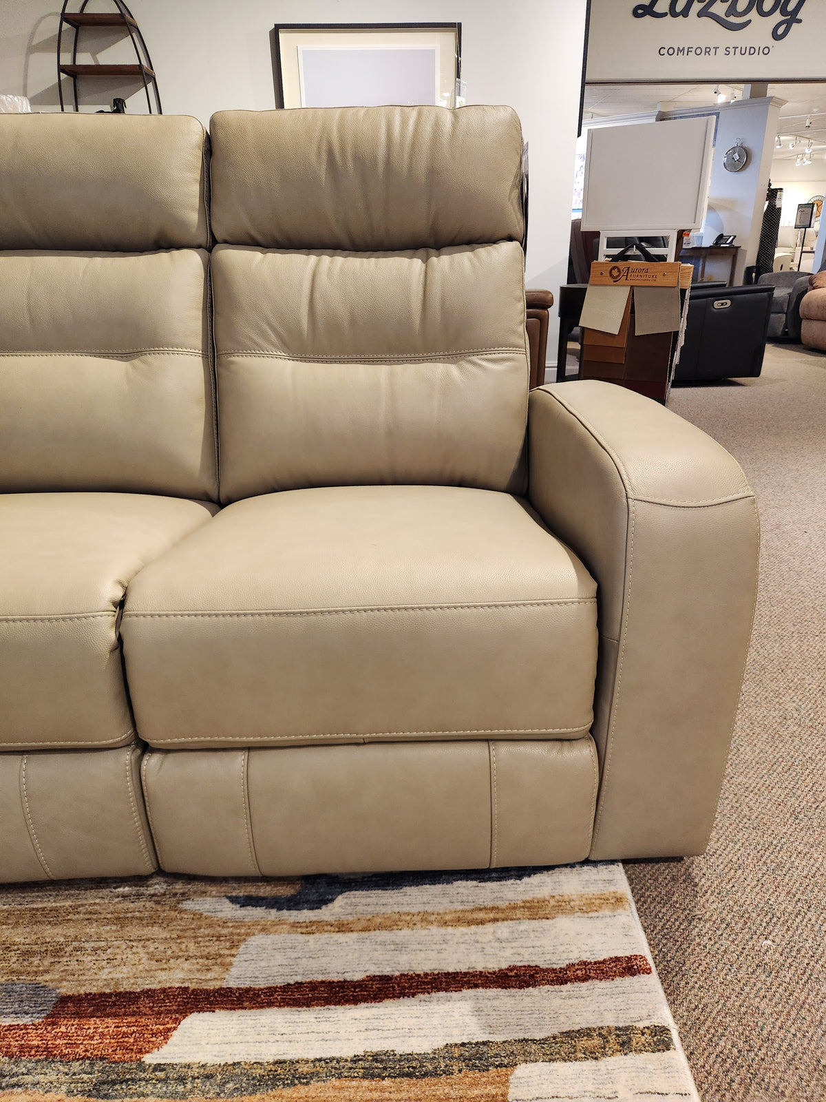 Davidson Reclining Loveseat
