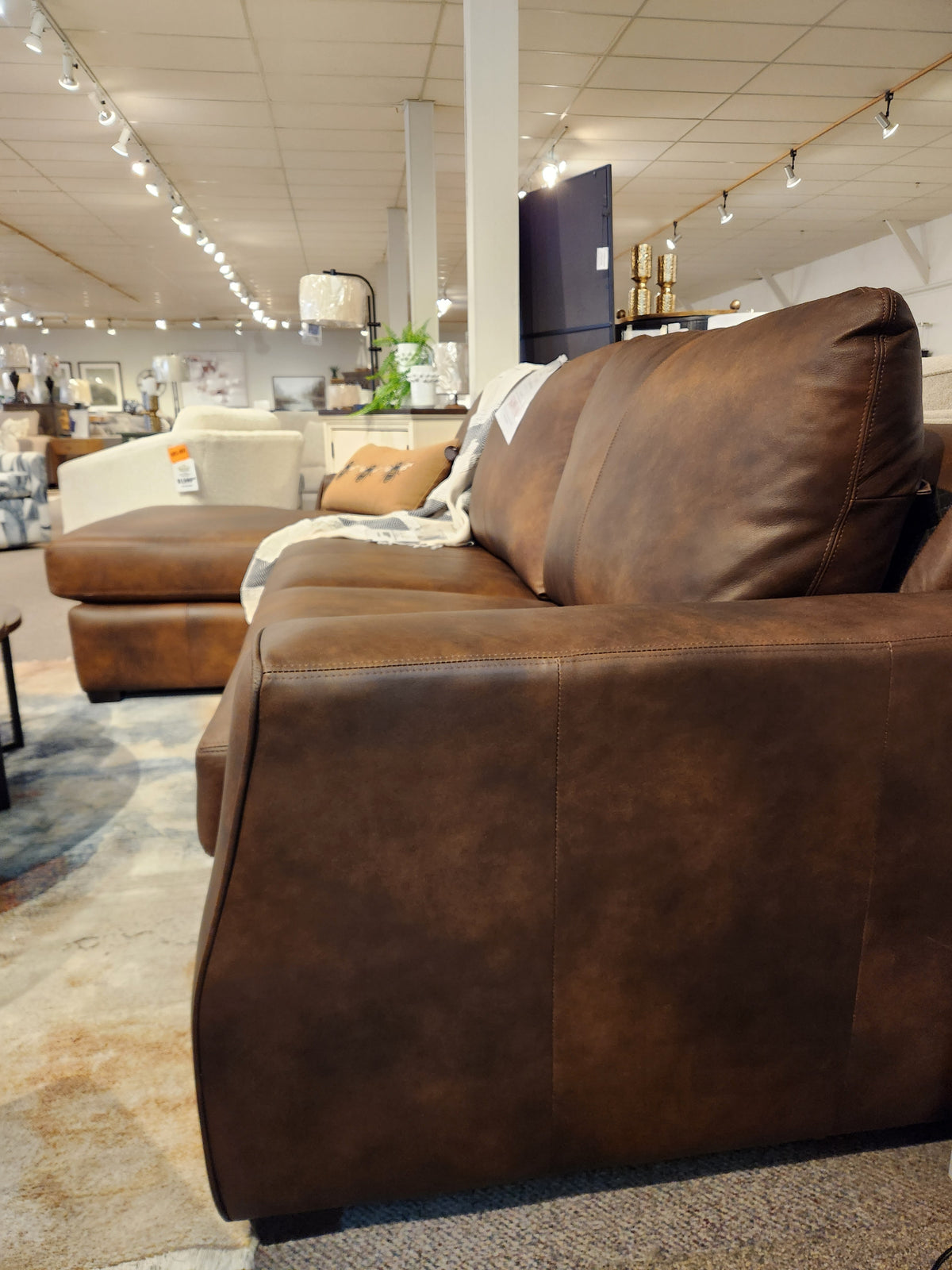 3456 Sofa Chaise