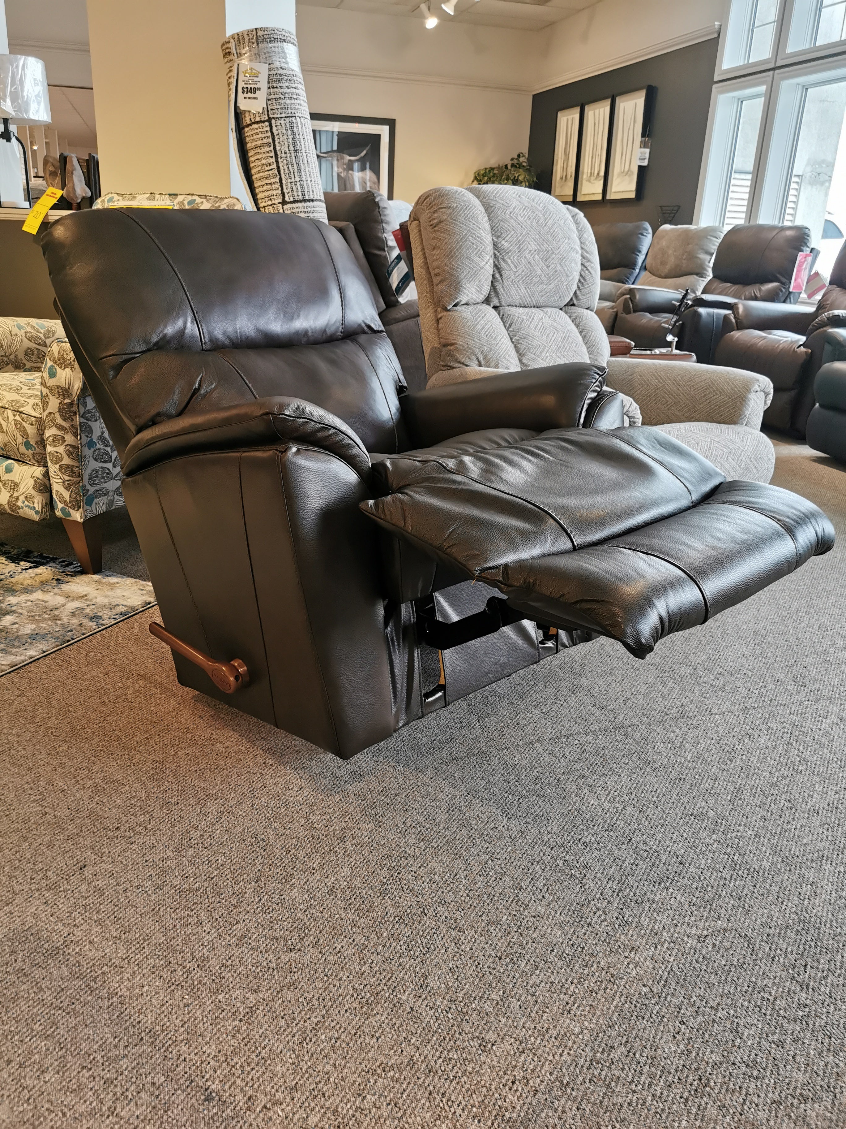 La-Z-Boy 724 Trouper Wall-Away Recliner | Living Room | Conway