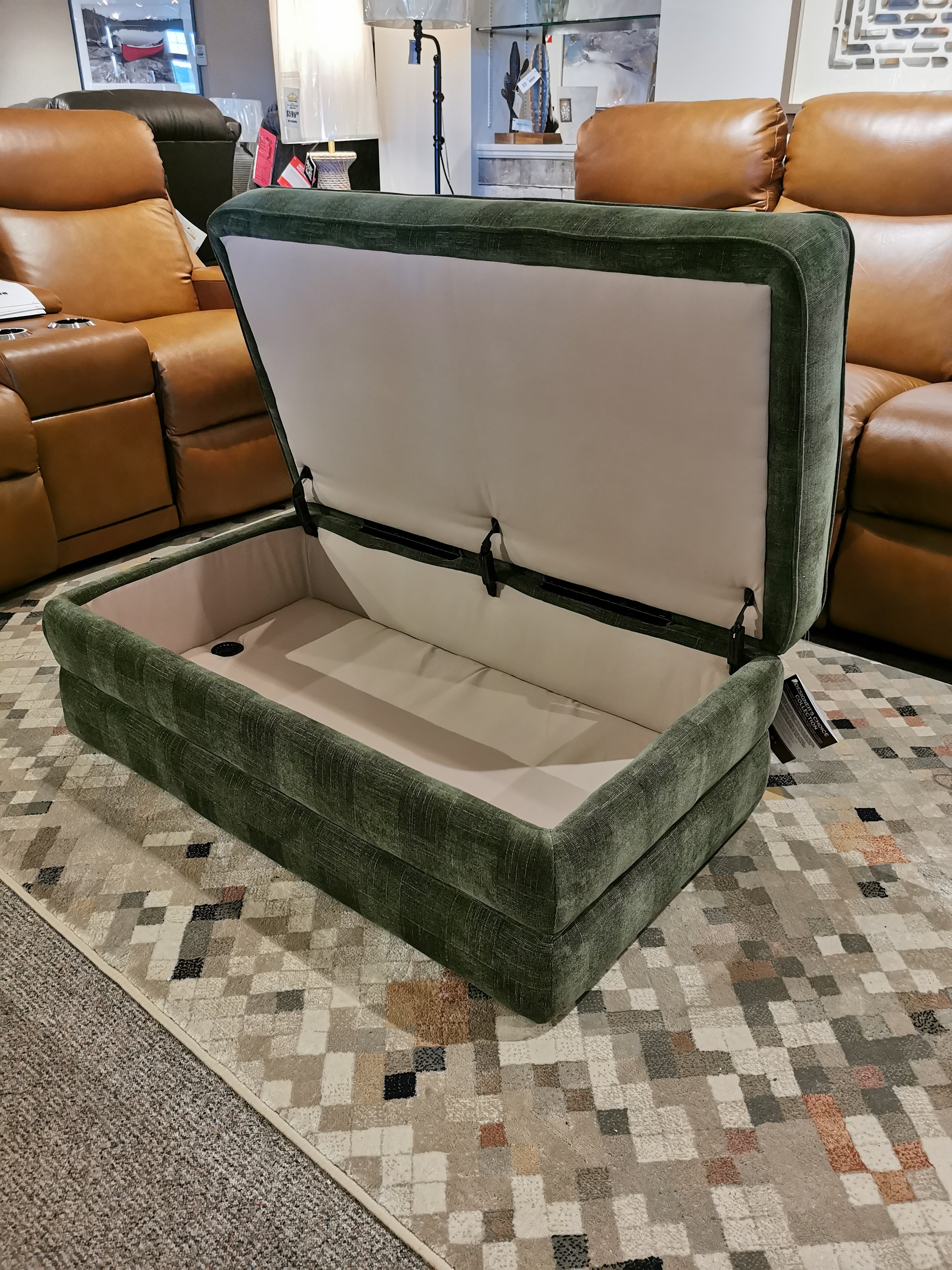 La-Z-Boy Cory 205 Storage Ottoman | Living Room | Conway Furniture