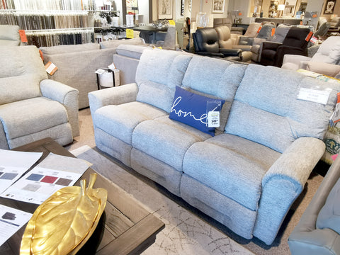 702 Easton Reclining Sofa