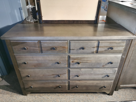 801 Cool Farmhouse 8-Drawer Dresser