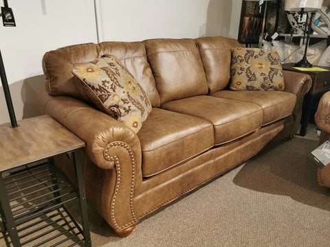 3190138 Larkinhurst Sofa