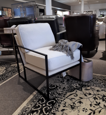 2782 Accent Chair