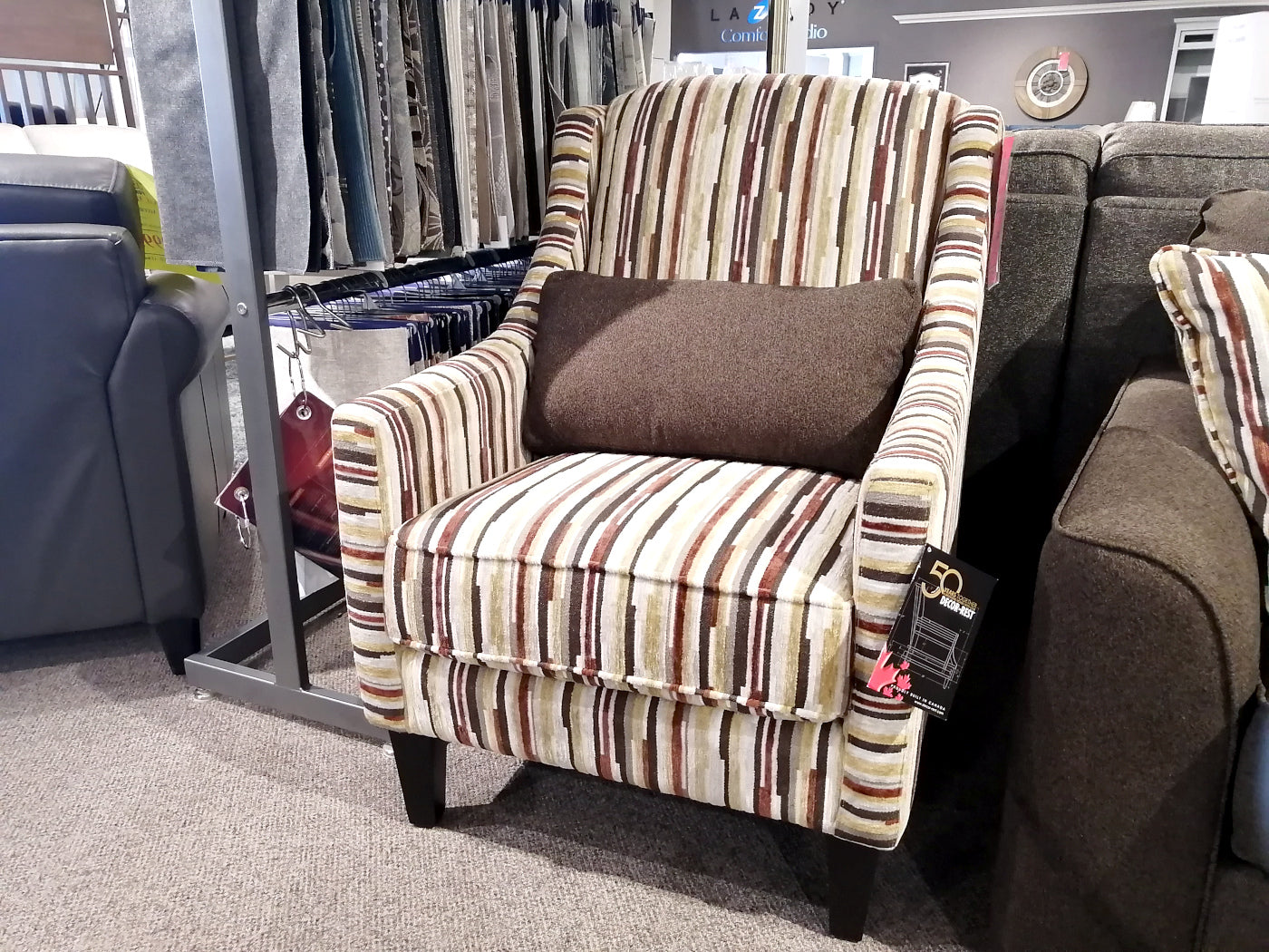 7606 Glenda Chair by Decor Rest Conway Furniture