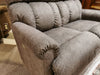 512 Pinnacle Reclining Loveseat