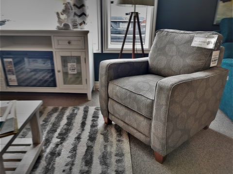 896 Duo Makenna Chair