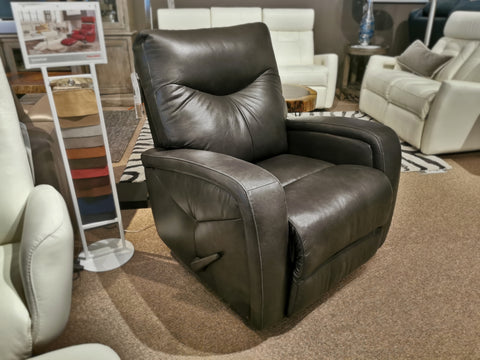 43020 Torrington Leather Recliner