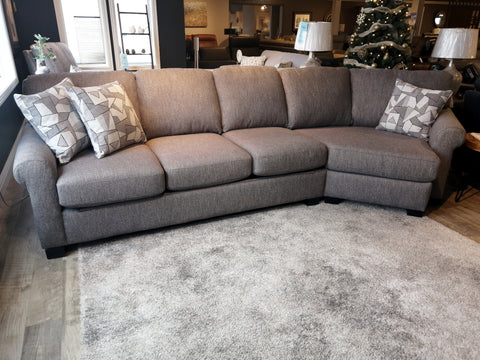 5104 Queen Sleeper Sectional