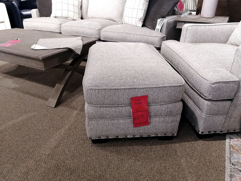 679593 Riley Ottoman