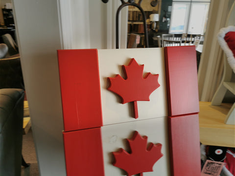 100 Wooden Canadian Flag